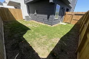 2712 Jensen Creek Ln, Houston, TX 77026 - Photo 33