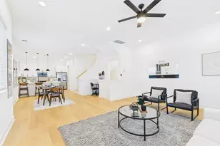 2712 Jensen Creek Ln, Houston, TX 77026 - Photo 13