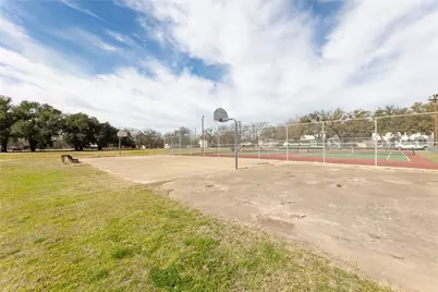 1301 Cedar Street, Hearne, TX 77859 - Photo 33