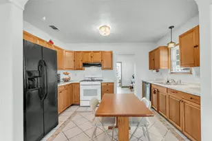 1301 Cedar St, Hearne, TX 77859 - Photo 7