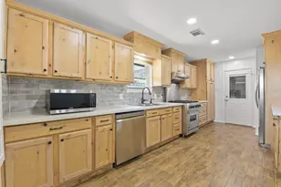 2231 Bayou Dr, League City, TX 77573 - Photo 13