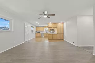 2231 Bayou Dr, League City, TX 77573 - Photo 11