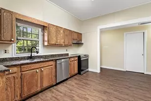 3218 Ann Dr, Orange, TX 77632 - Photo 11