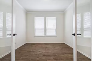 5134 Aedan Oak St, Houston, TX 77018 - Photo 11