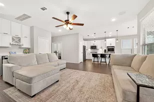 5134 Aedan Oak St, Houston, TX 77018 - Photo 7