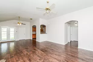 203 Cool Cove, Montgomery, TX 77356 - Photo 19