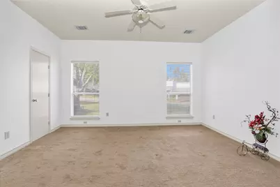 106 Fairway View Court, Conroe, TX 77356 - Photo 19