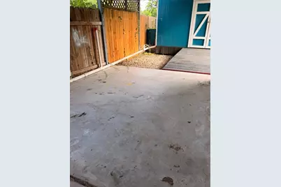 7422 Greenstone Street, Houston, TX 77087 - Photo 11