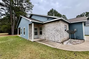25 Shallow Spgs, Trinity, TX 75862 - Photo 3