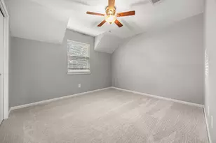 703 Cranfield Ct, Katy, TX 77450 - Photo 31