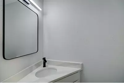 7575 Cambridge Street #2101, Houston, TX 77054 - Photo 11