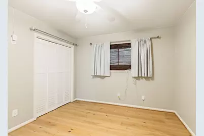 10118 Chevy Chase Drive, Houston, TX 77042 - Photo 31