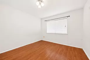 11677 Village Pl Dr, Houston, TX 77077 - Photo 31