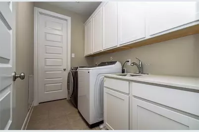 66 Zenith Lane, Sugar Land, TX 77498 - Photo 17