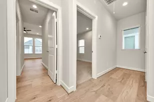 2319 Silva Park Ln, Houston, TX 77091 - Photo 23