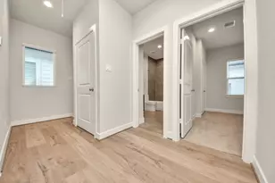 2319 Silva Park Ln, Houston, TX 77091 - Photo 15