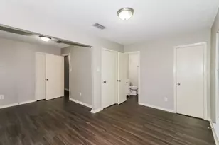 7218 Wren Cir, Texas City, TX 77591 - Photo 9