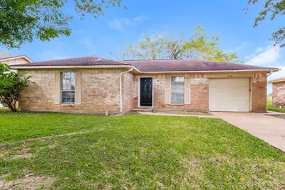 7218 Wren Circle, Texas City, TX 77591 - Photo 1