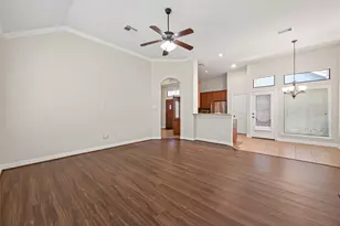 25139 Alina Ln, Spring, TX 77386 - Photo 9