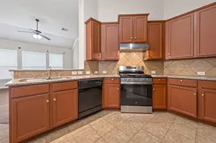 25139 Alina Ln, Spring, TX 77386 - Photo 11