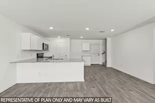 12219 Shield Crest Ct, Willis, TX 77378 - Photo 5