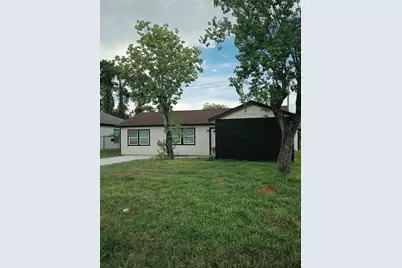1302 Appomattox Drive, Texas City, TX 77591 - Photo 1