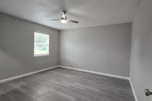 1302 Appomattox Dr, Texas City, TX 77591 - Photo 37