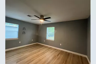 4833 Van Fleet Street, Houston, TX 77033 - Photo 13