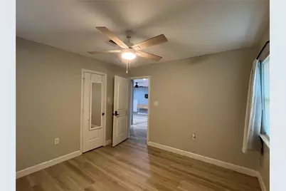 4833 Van Fleet Street, Houston, TX 77033 - Photo 17