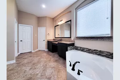 12509 Ivy Run Lane, Pearland, TX 77584 - Photo 21
