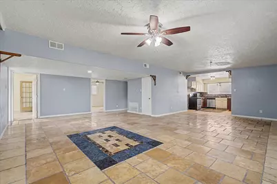 2211 Bonita Way, Baytown, TX 77520 - Photo 7