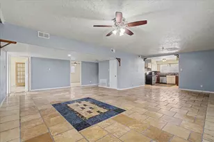 2211 Bonita Way, Baytown, TX 77520 - Photo 7