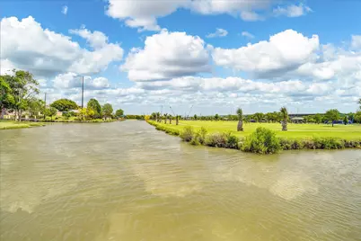2211 Bonita Way, Baytown, TX 77520 - Photo 25
