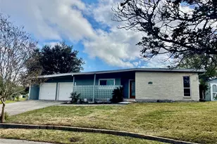 2211 Bonita Way, Baytown, TX 77520 - Photo 1