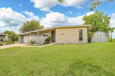 2211 Bonita Way, Baytown, TX 77520 - Photo 3