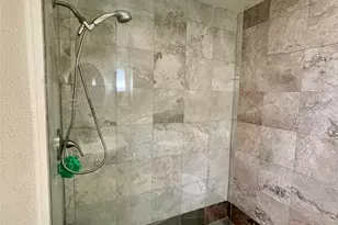 2211 Bonita Way, Baytown, TX 77520 - Photo 19