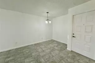 2830 S Bartell Dr, Houston, TX 77054 - Photo 3
