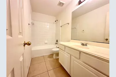 6323 Macquarie Drive, Katy, TX 77449 - Photo 7