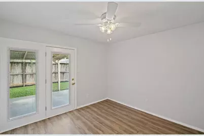 1435 Silverpines Road, Houston, TX 77062 - Photo 9