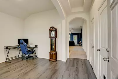 6535 Blimp Base Road, Hitchcock, TX 77563 - Photo 5