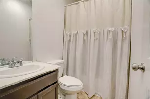 6535 Blimp Base Rd, Hitchcock, TX 77563 - Photo 21