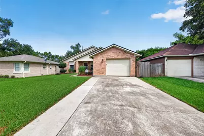 2316 29th Avenue N, Texas City, TX 77590 - Photo 3