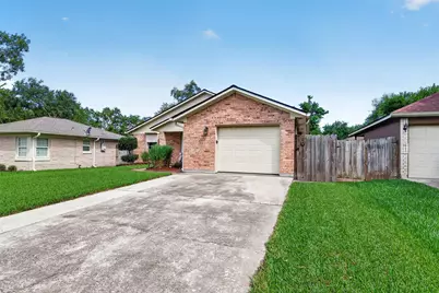 2316 29th Avenue N, Texas City, TX 77590 - Photo 5