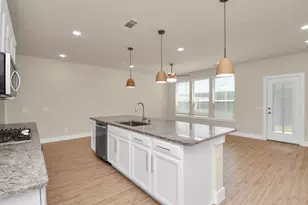 1722 Summerlyn Ter Dr, Houston, TX 77080 - Photo 9