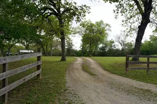 2329 N Berlin Rd, Brenham, TX 77833 - Photo 29