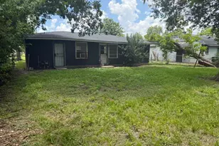 6403 Beekman Rd, Houston, TX 77021 - Photo 3