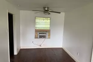 6403 Beekman Rd, Houston, TX 77021 - Photo 11