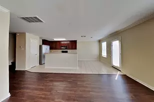 8310 Wainwright Way, Rosharon, TX 77583 - Photo 3