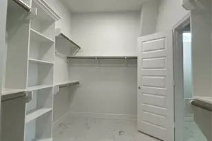 115 Pecan Grv Ct, Anahuac, TX 77514 - Photo 15