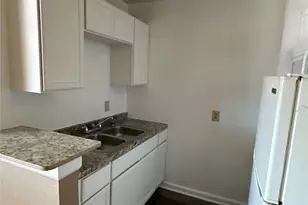 516 Holiday Dr, Galveston, TX 77550 - Photo 5